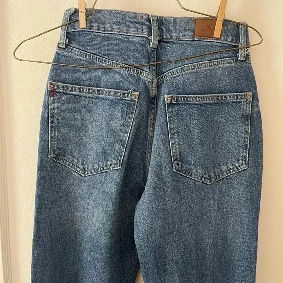 BDG urban outfitters dark wash stretch high waisted flare jeans size 25 - Picture 6 of 8